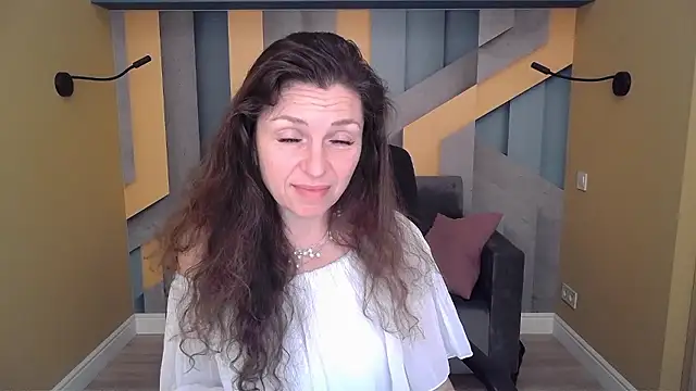 EllaLong's cam snapshot