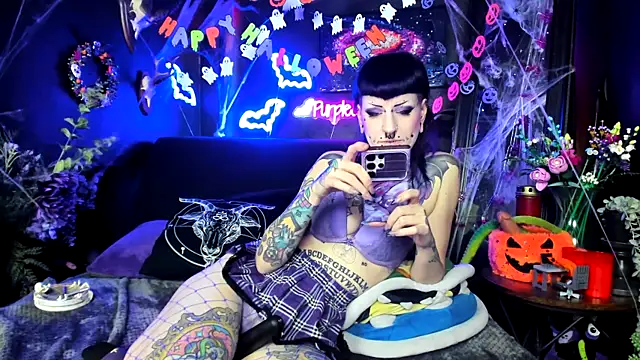 Purple_Coffin666's cam snapshot