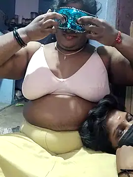 divyasree1431's cam snapshot