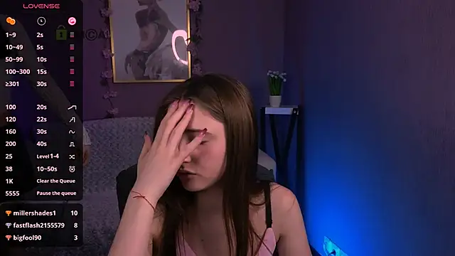 nekky_mouse live sex cam