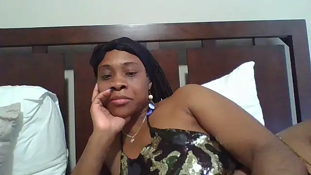 MsJuicy live sex cam