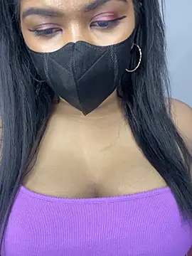 -------Tamil_Moli-------'s cam snapshot