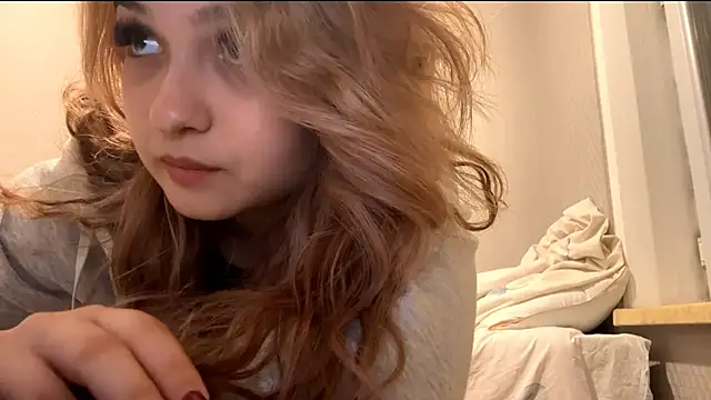 SaraHayley's cam snapshot