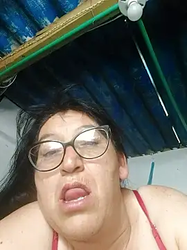 clarita_01's cam snapshot