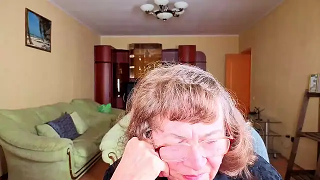 Betty_Brick's cam snapshot