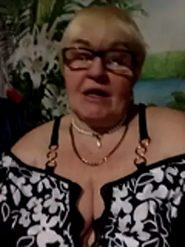 VioletSweet5566's cam snapshot