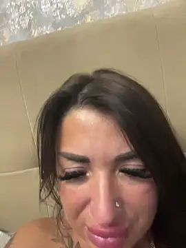 RuslanaXX's cam snapshot