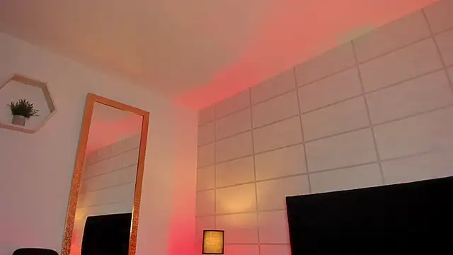 Christine_harper's cam snapshot