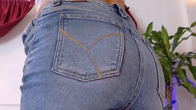 amabel_zambrano's cam snapshot