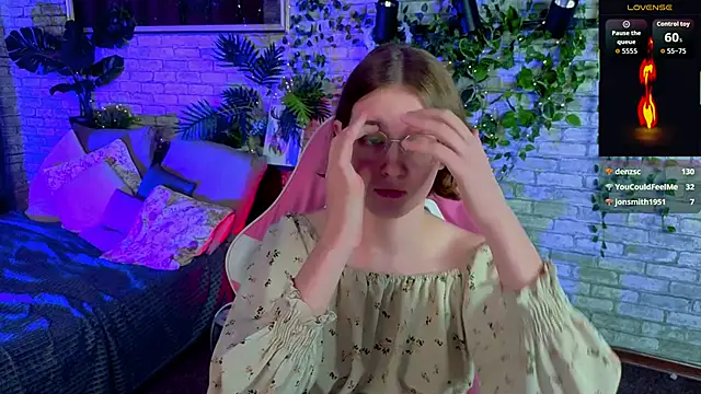 Mia_Mooore live sex cam