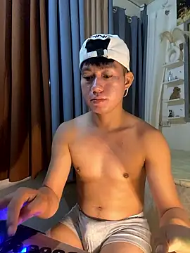 xshyboyx live sex cam