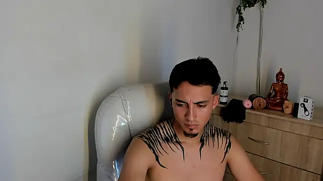 Aroon_smith_ live sex cam