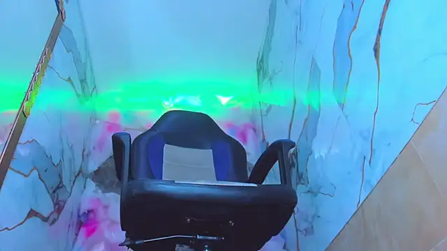 Daniel_Deluc77 live sex cam