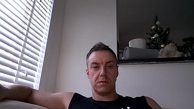 ploki2180 live sex cam