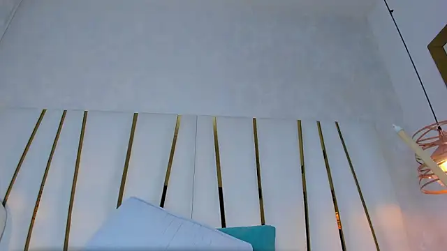 violet_gray_'s cam snapshot