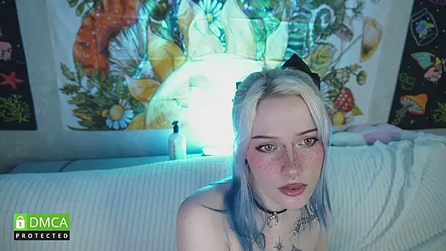 YesGarcia's cam snapshot