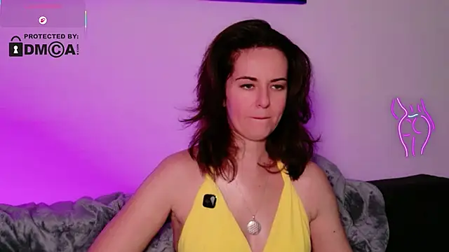 Witch_in_Velvet's cam snapshot