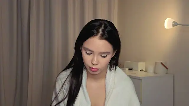 slyshypie's cam snapshot