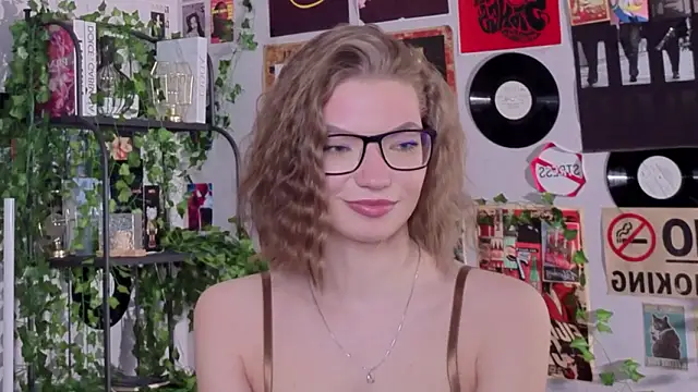 JeaneneWoltz's cam snapshot