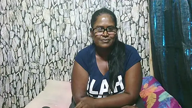 Exotic_indian95's cam snapshot