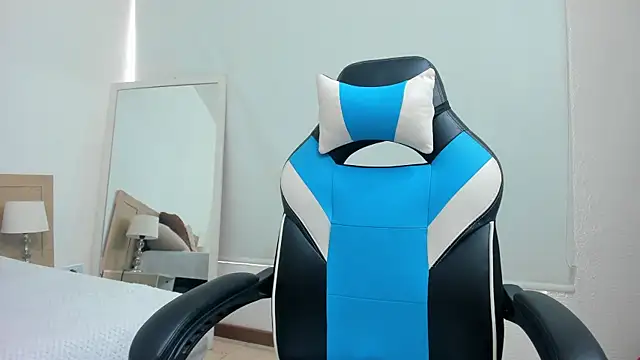 Carolina_hernandez22's cam snapshot