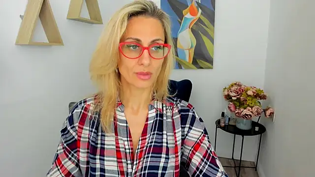 MuseOfStage's cam snapshot