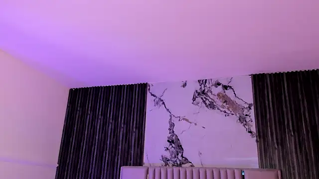 Lillyortiz's cam snapshot