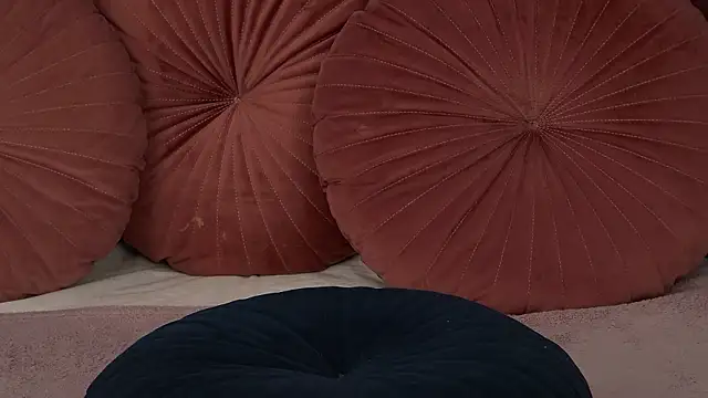 Chloe_Richardson's cam snapshot