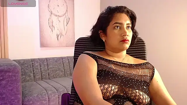 mia_ortega_'s cam snapshot