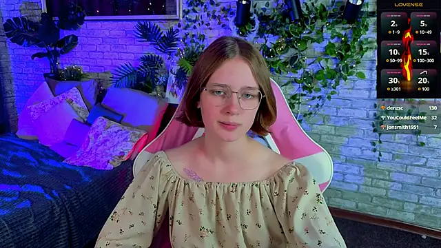 Mia_Mooore's cam snapshot