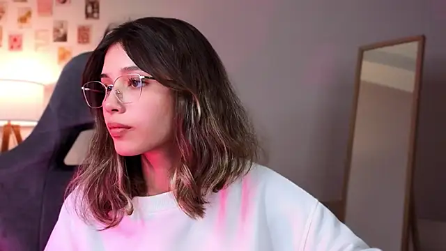 dinnerwithflowers's cam snapshot