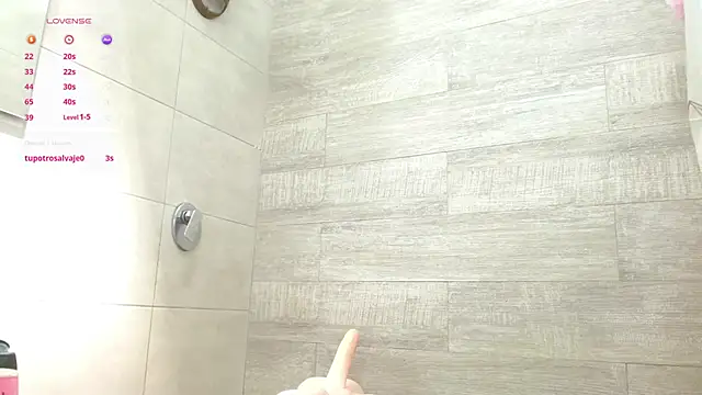 miss_aliia's cam snapshot