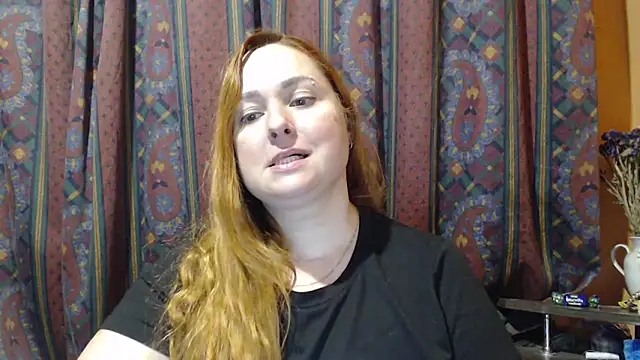 Foxy_Kate3333's cam snapshot