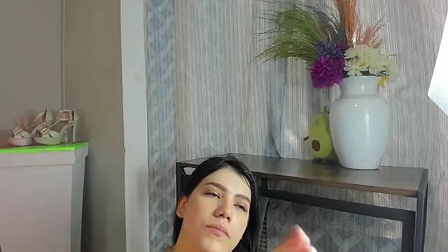 bella_sstone's cam snapshot