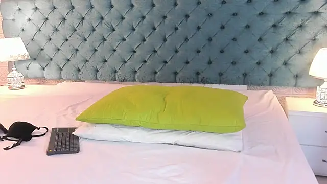 GirafMusic's cam snapshot