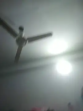 momo_loves's cam snapshot