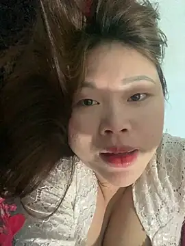 Emxinh123cute's cam snapshot