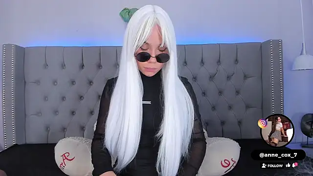 Anne_cox's cam snapshot