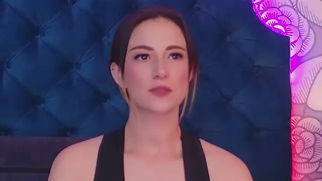 TaniaBlaze's cam snapshot