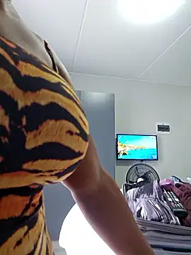 BoobWorldhere's cam snapshot