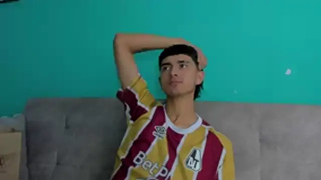 Anthony_carter's cam snapshot