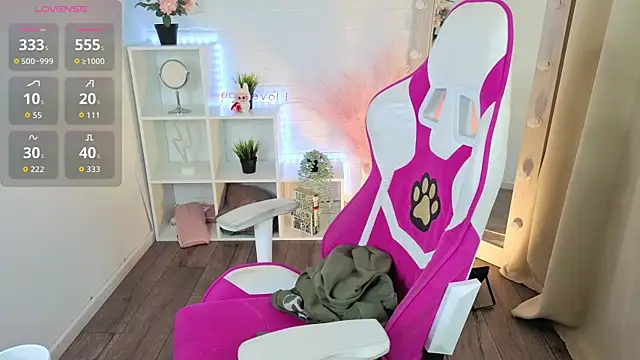 YamiTwink live sex cam