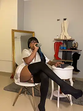 IsabellaDarrell_ts's cam snapshot