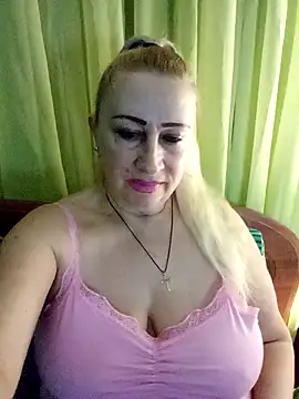 Esenia505's cam snapshot