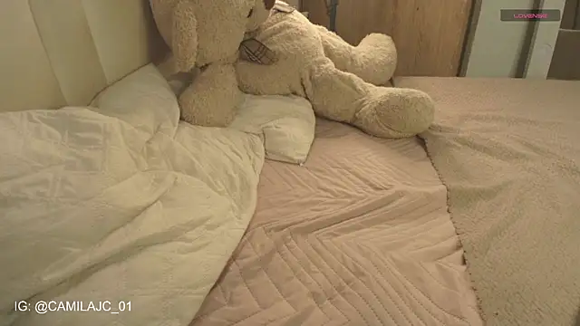 KIMMIE_01's cam snapshot