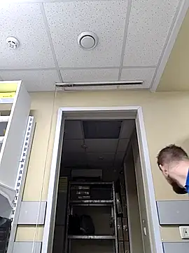 yurii_magic's cam snapshot