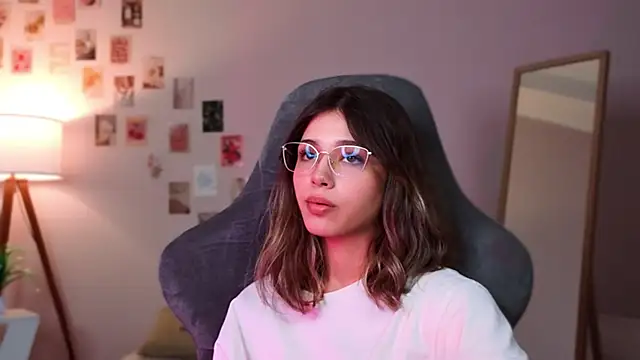 dinnerwithflowers's cam snapshot