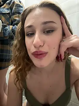 yourfavcouple_'s cam snapshot