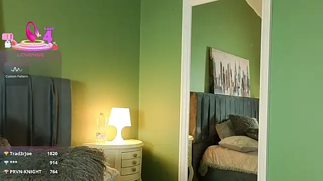 scarlett_moore's cam snapshot