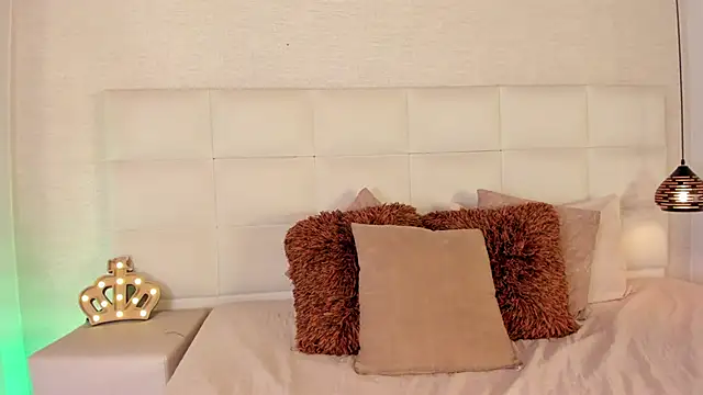 TatiWells's cam snapshot